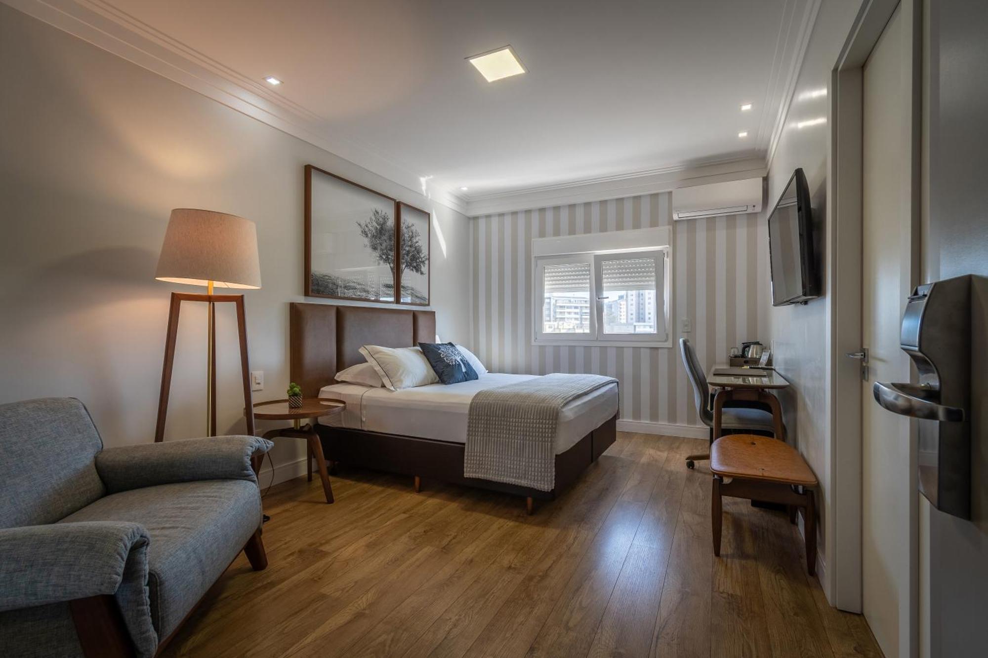 Hotel Kindermann Cacador Ngoại thất bức ảnh