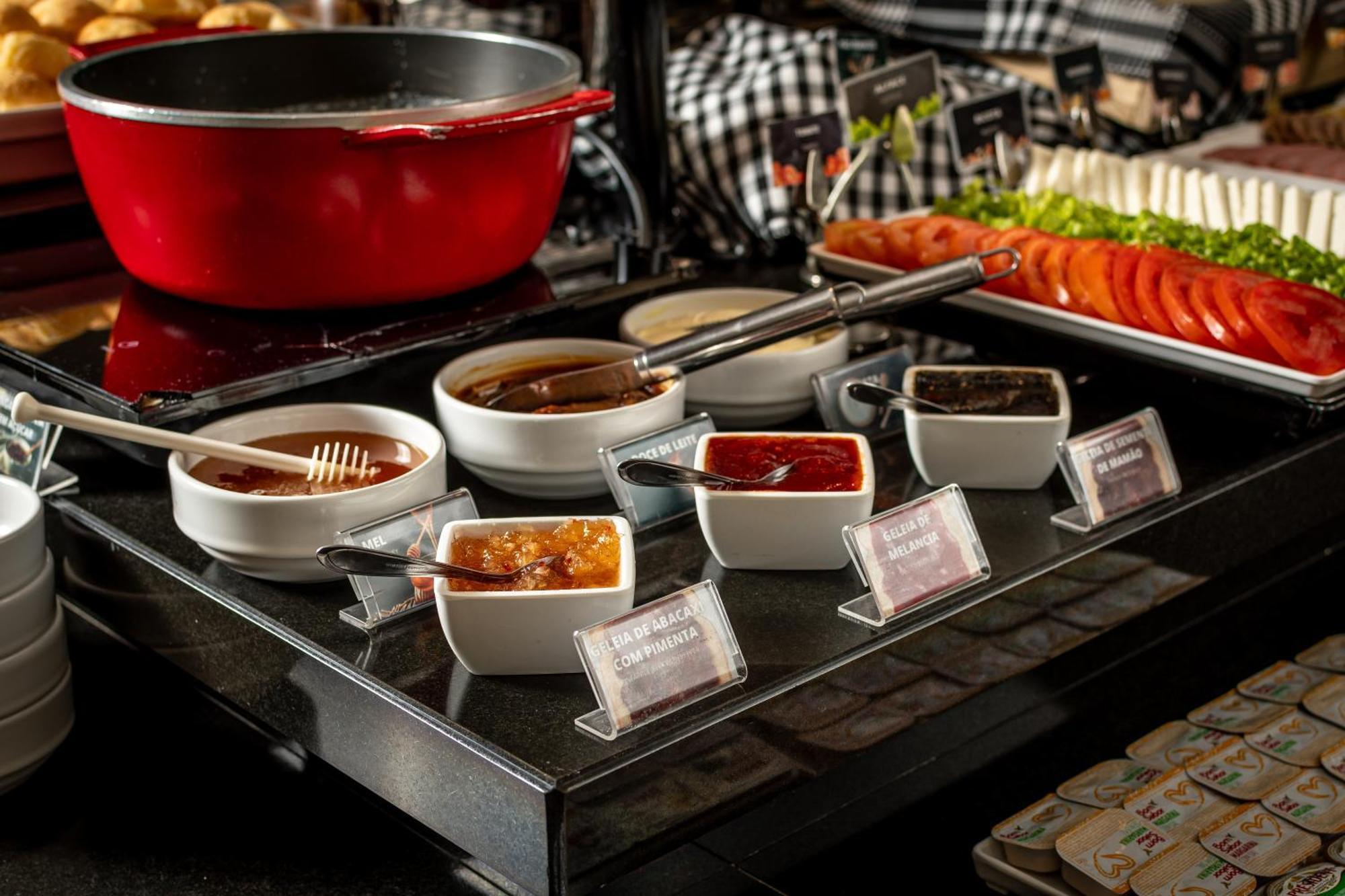Hotel Kindermann Cacador Ngoại thất bức ảnh